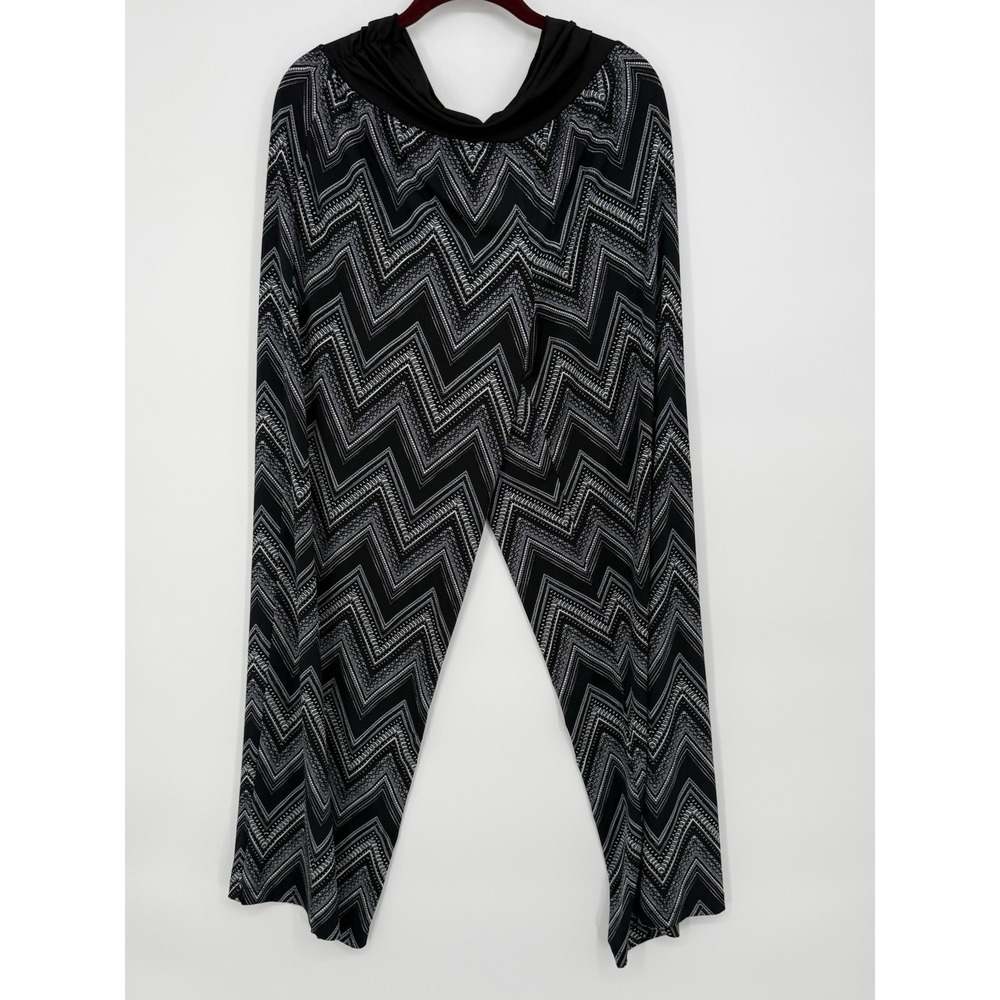 Apt. 9 Womens Pants Size XL Black & Gray Chevron Zig Zag Print Wide Leg